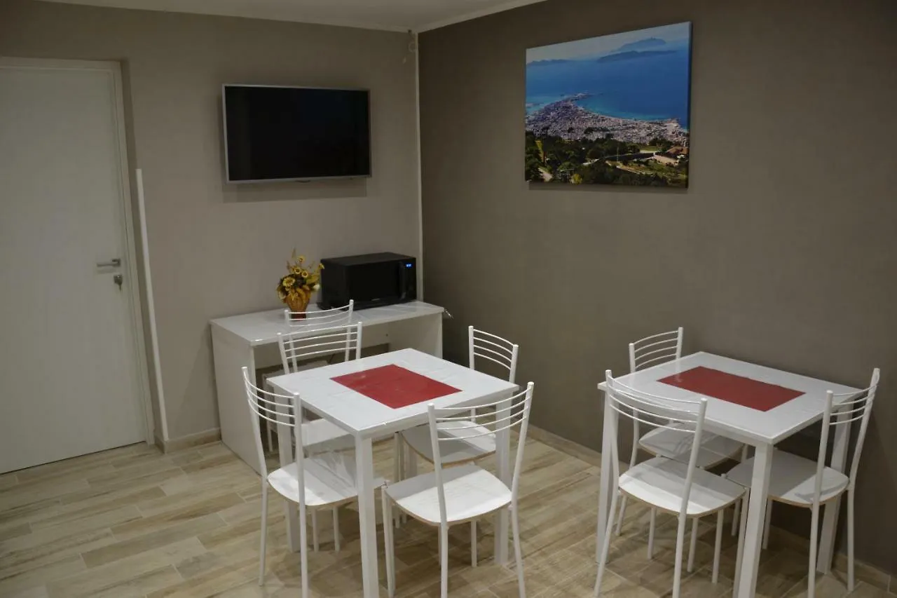 B&B Stella Maris Trapani Centro 2*,  Italie